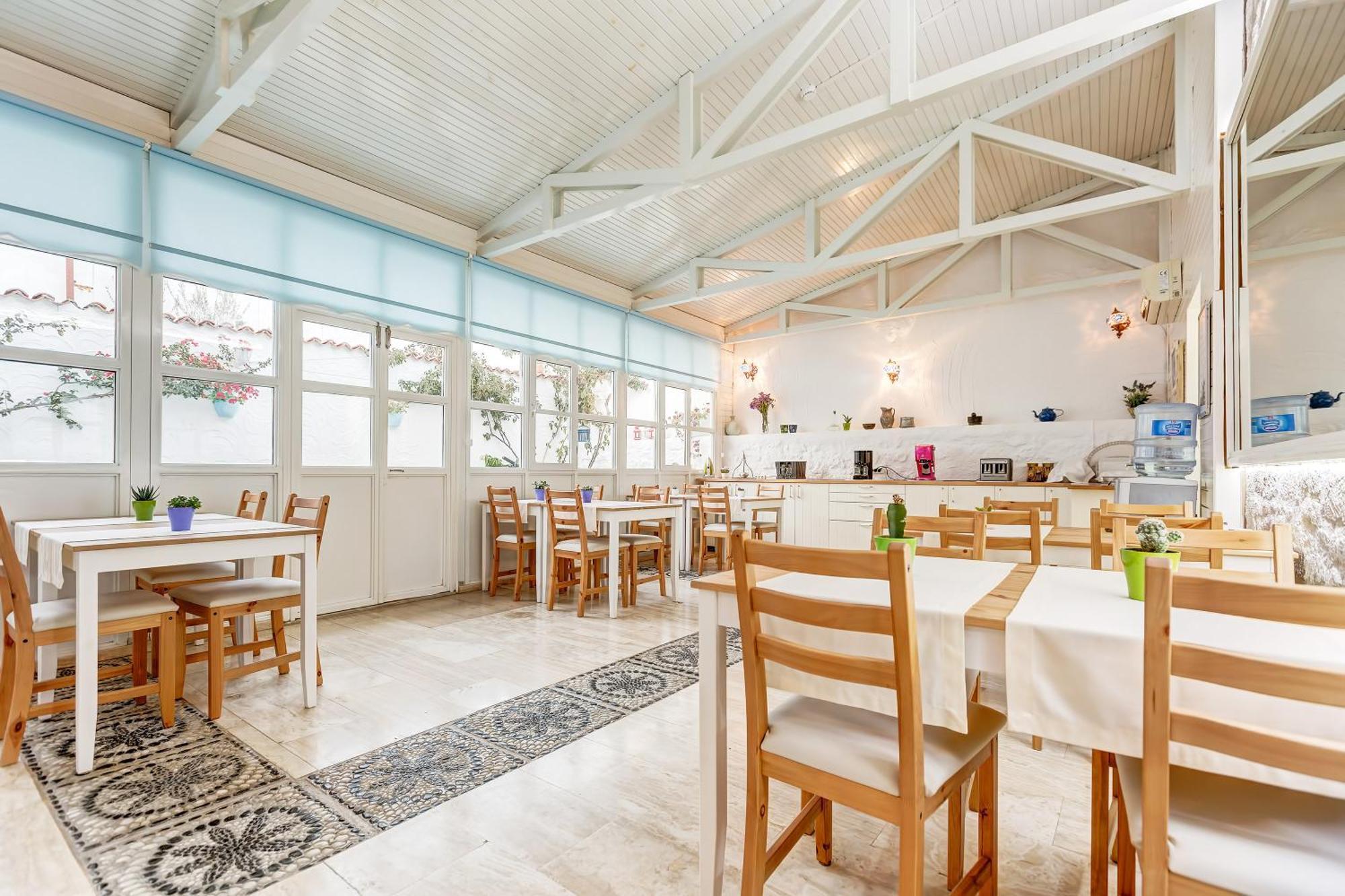 Beyazhan Hotel Alacati Exterior photo